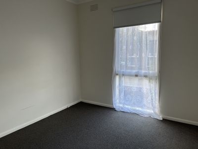 5 / 28-30 Helms Street, Newcomb
