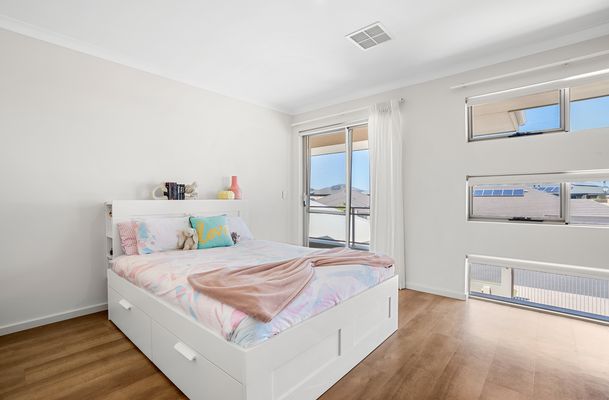 43 Holloways Ridge, Secret Harbour