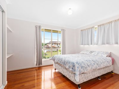 2 Brodie Court, Pacific Heights
