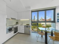 1001 / 338 Water Street, Fortitude Valley