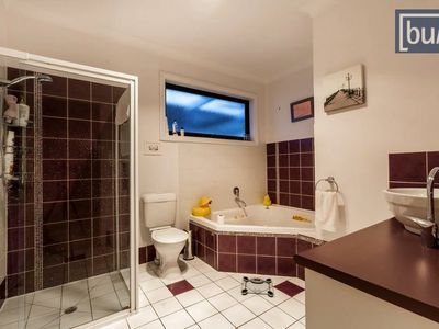 32 Murphy Street, Rutherglen