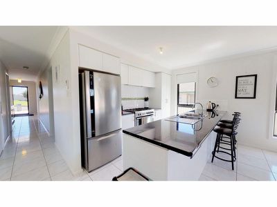 18 Pinnaroo Place, Dubbo