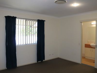 35 / 30 East Street, Scarness