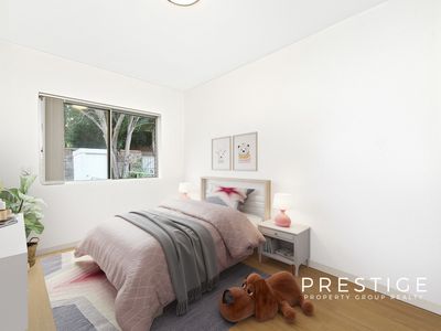 2 / 5 Short Street, Carlton