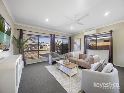 15 Greentree Circuit, Bushland Beach