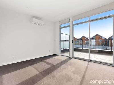 24 / 87-93 Stevedore Street, Williamstown