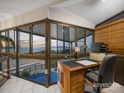 52 Gilbert Crescent, Castle Hill