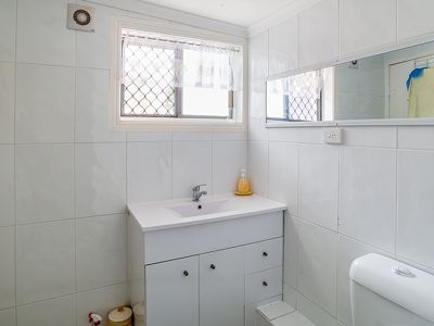 4 Arthur Street, Urangan