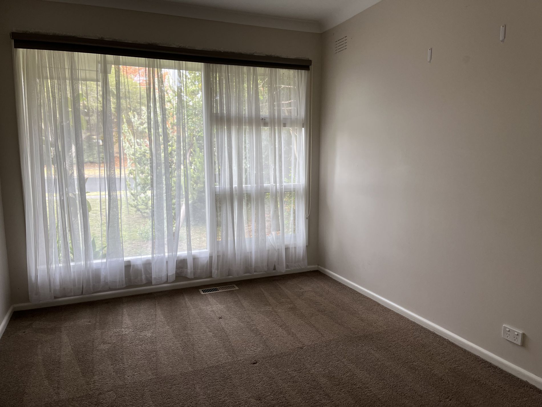 6 Walpole Avenue, Belmont