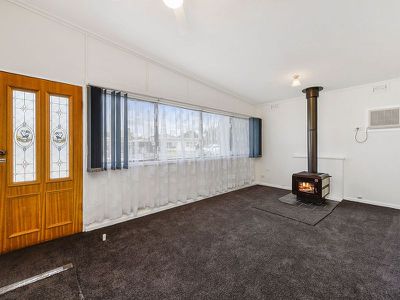 11 Holzgrefe Street, Millicent