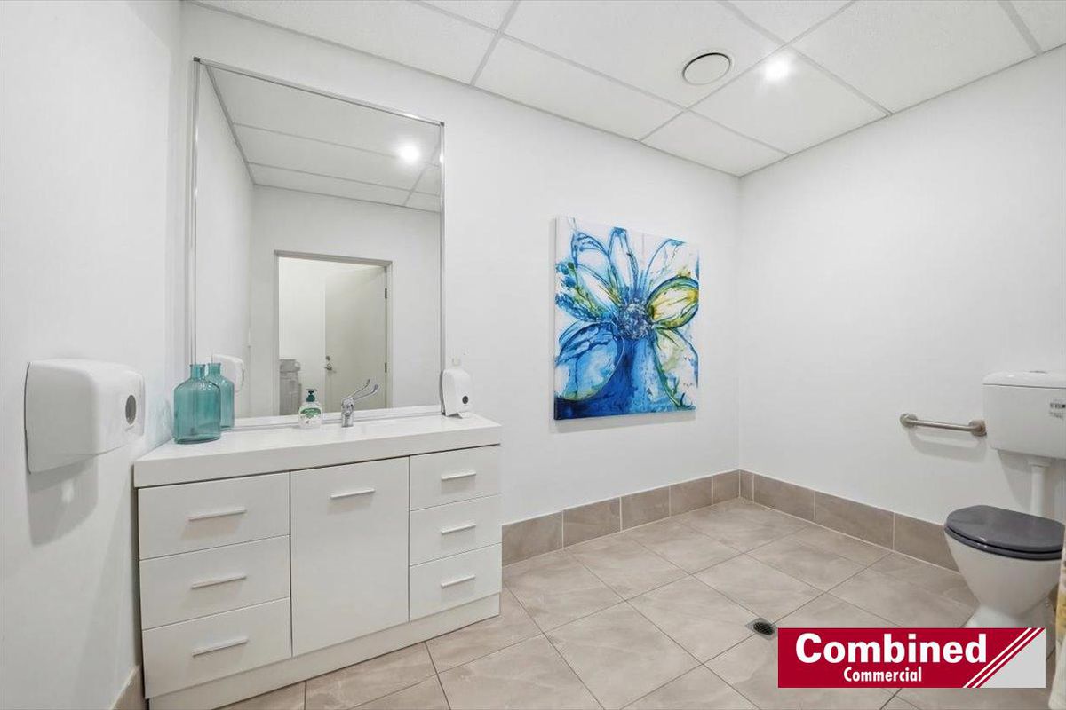 1 / 79 Lasso Road, Gregory Hills