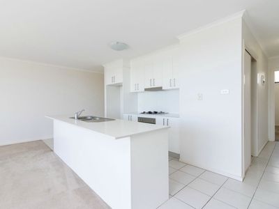 12 / 88 Henderson Road, Queanbeyan