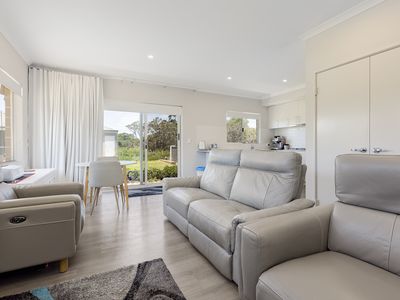 99 Tuart Road, Oakford