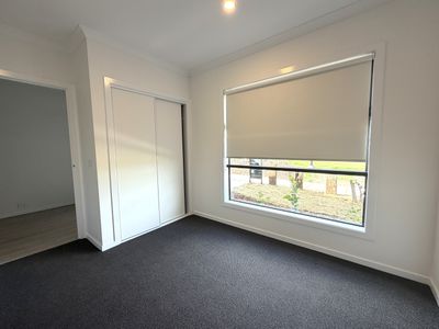 4 Prosecco Vista, Fraser Rise