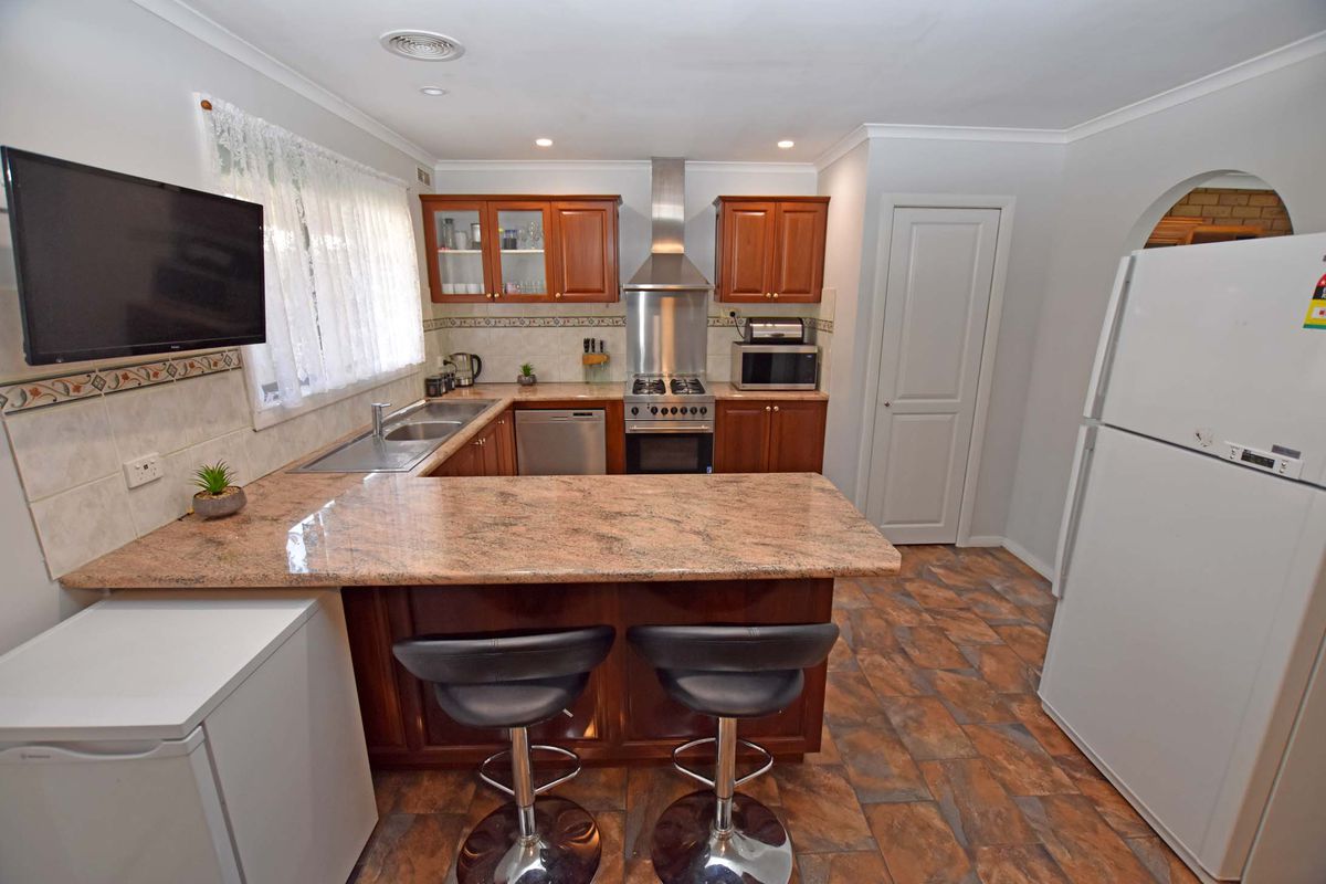 24 Waverley Avenue, Merrigum