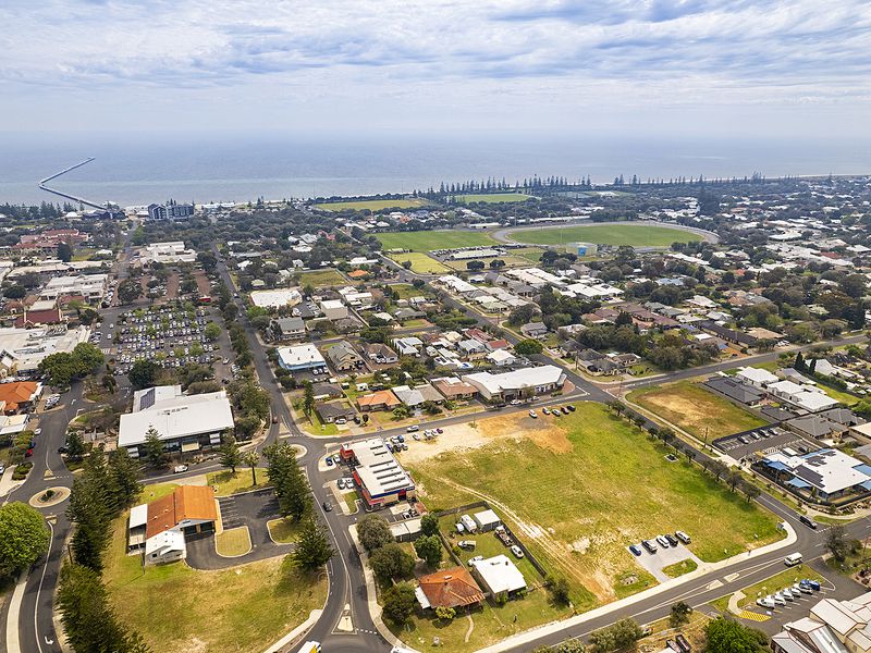 63 Peel Terrace, Busselton