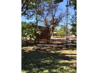 107 Falcon Street, Longreach