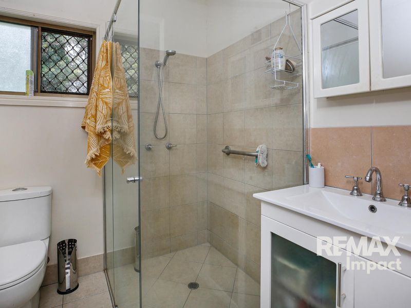 10 Meadow Road, Julatten