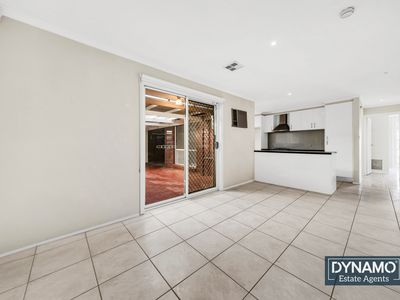 118 Bridgewater Road, Craigieburn