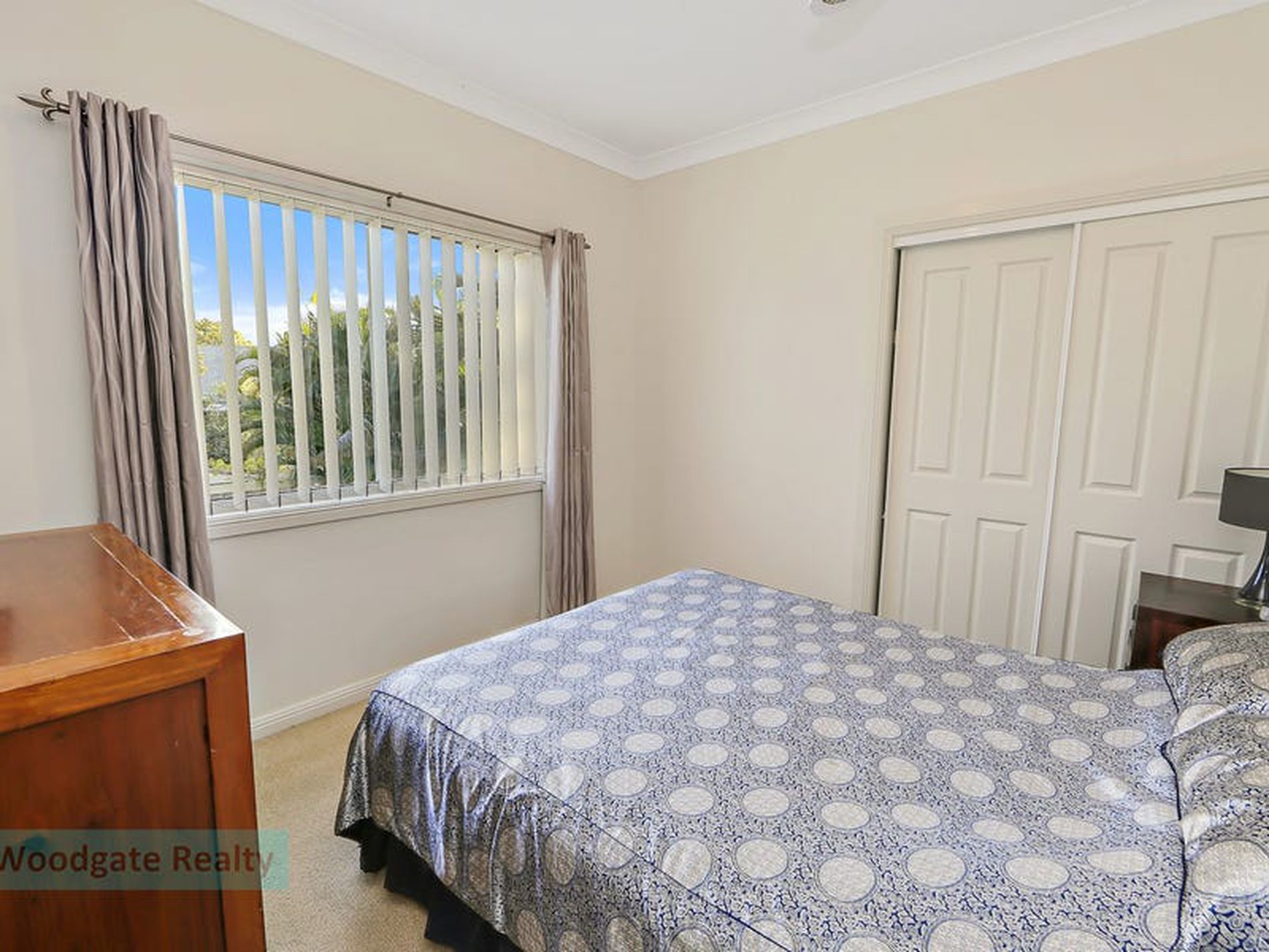 55 Mackerel St, Woodgate
