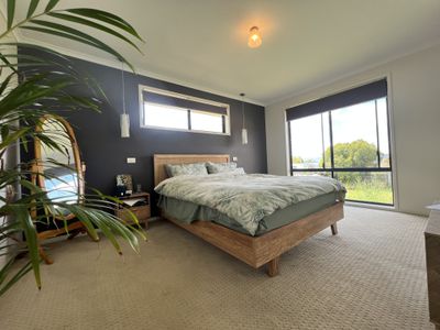 6 Chester Court, Chigwell