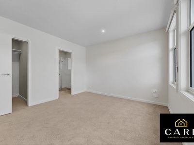 6 Gowna Lane, Pakenham
