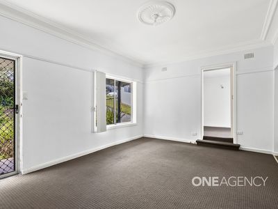 28 Cochrane Street, West Wollongong