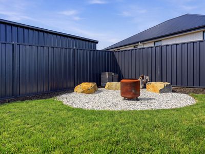 2 Huntington Street, Hadspen