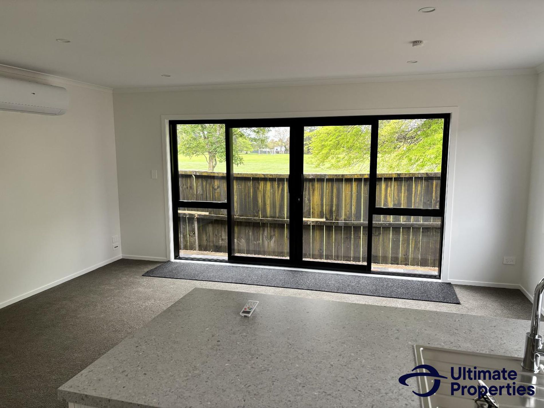 9a Crescent Court, Melville