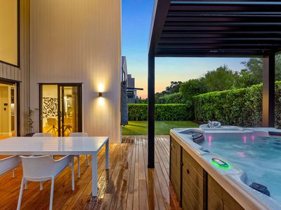 15 Jack Seabrook Road, Hobsonville