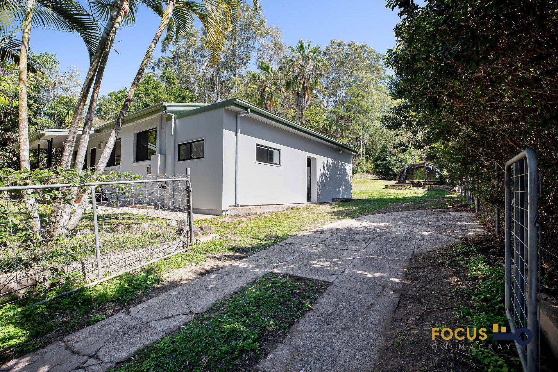 96 Range Road, Sarina
