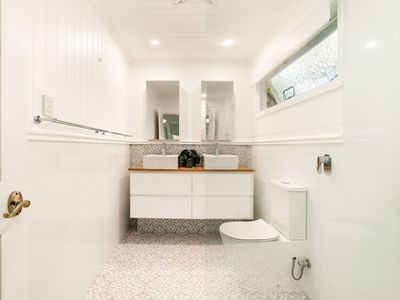 11 Syntax Street, Sadliers Crossing