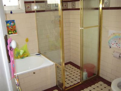 16 Barnsbury Grove, Dulwich Hill