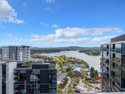 1804 / 2 Grazier Lane, Belconnen