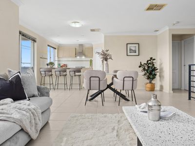 1B Bowra Avenue, Woodlands