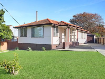 18 Booth Street, Warilla