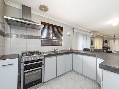 30 Indigo Circle, Warnbro