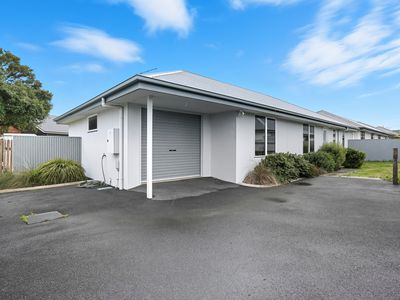 5 / 39 Adelaide Street, George Town