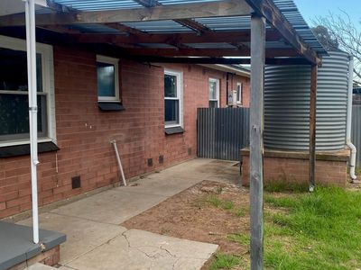 24 Frances Street, Murray Bridge