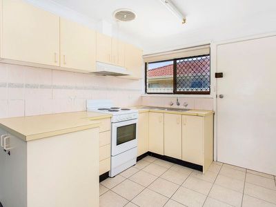 1 / 4 Lyne Street, Oak Flats