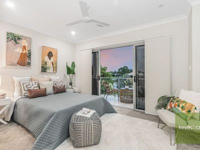 34 Harkness Parade, Idalia