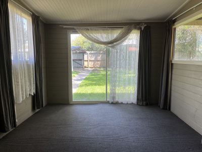 4 Carol Court, Newcomb