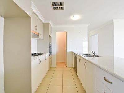 7 Argyle Avenue, Dubbo