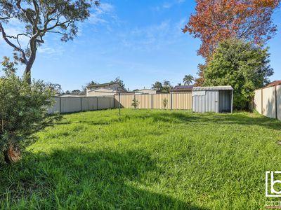 27 McKellar Boulevard, Blue Haven