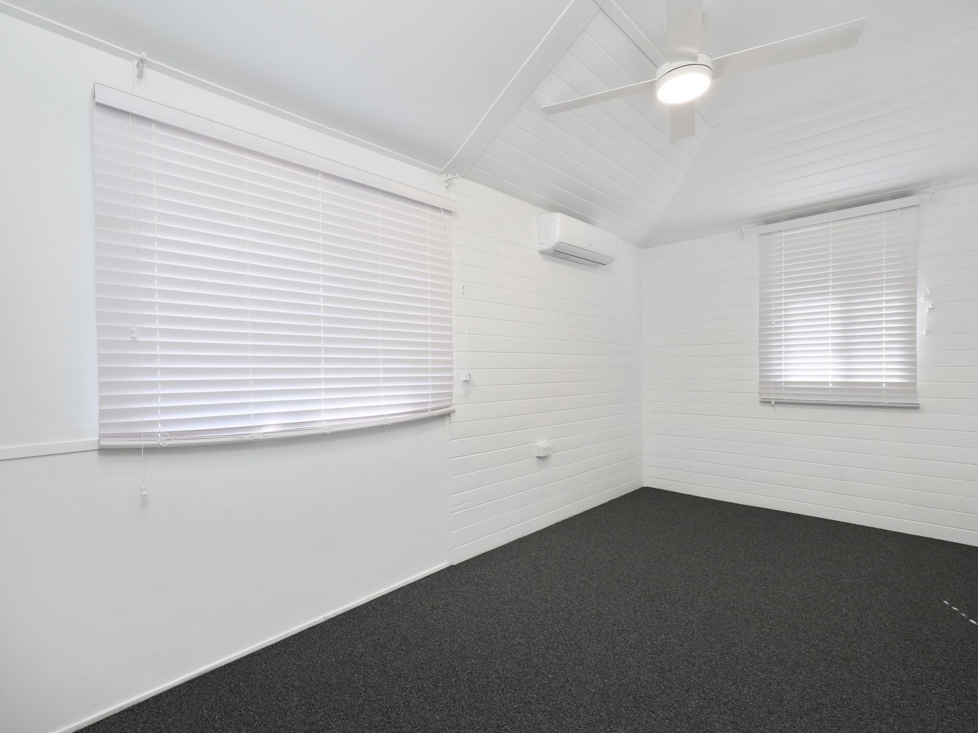 1 / 12 Albert Street, Rockhampton City