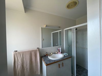 1 / 146 Cypress Street, Torquay
