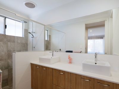 269 Flamborough Street, Doubleview