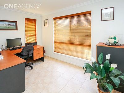 5 Woongoolbver Ct, River Heads