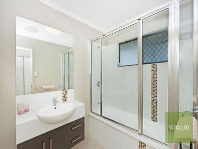 31 Belyando Bend, Douglas