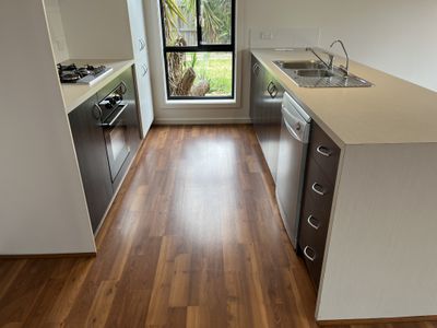 10-11 Viogner Place, Waurn Ponds